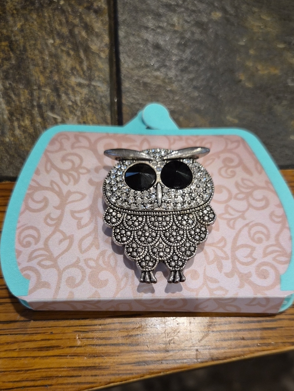 Rhinestone Owl Magnetic Purse Charm/Brooch - Silver Tone